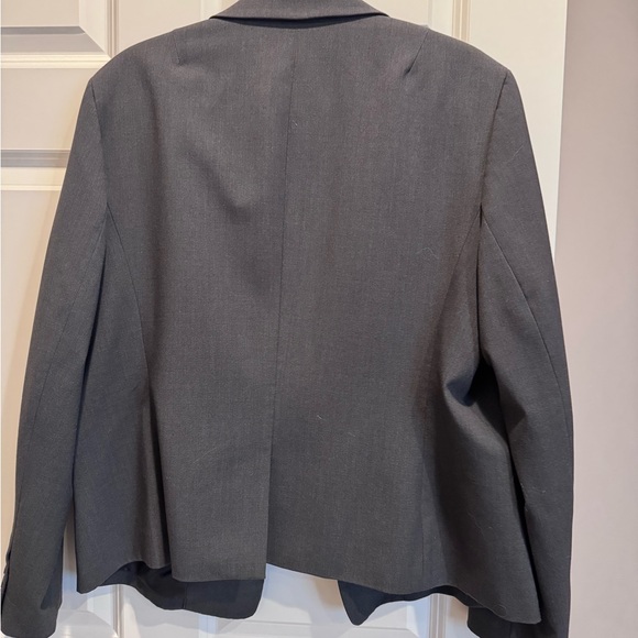 Nine West Classic Gray Blazer - Picture 3 of 3